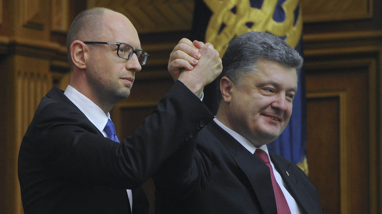 Арсений Яценюк стал премьер-министром сразу после майдана в 2014 году, а к концу года создал коалицию с Порошенко