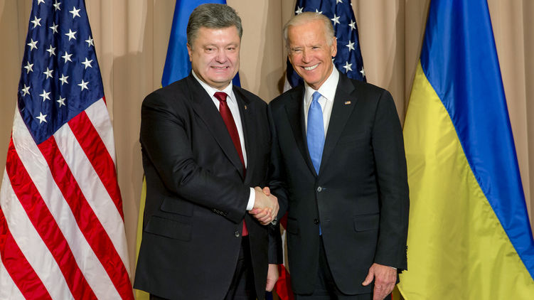 Петр Порошенко и Джо Байден. Фото сайта президента Украины