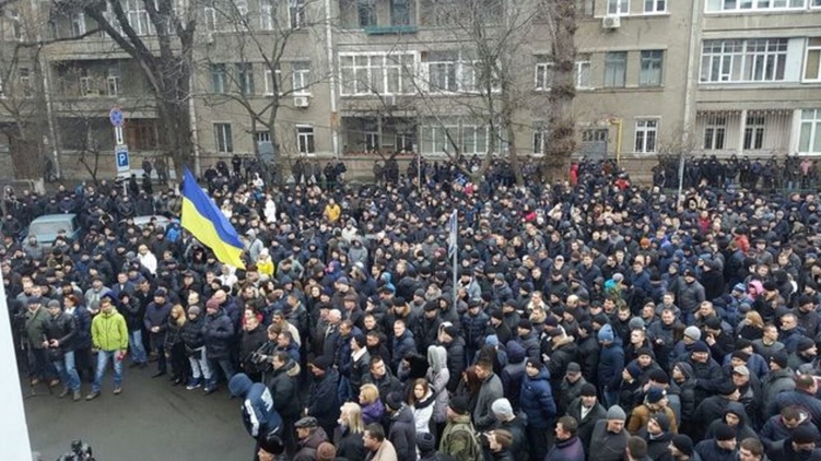 Раньше милиционеры протестовали против реформы, а теперь обращаются в суды., из facebook