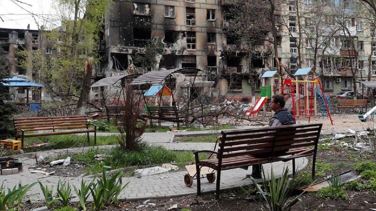 Весна в разрушенном Мариуполе, апрель-2022 года