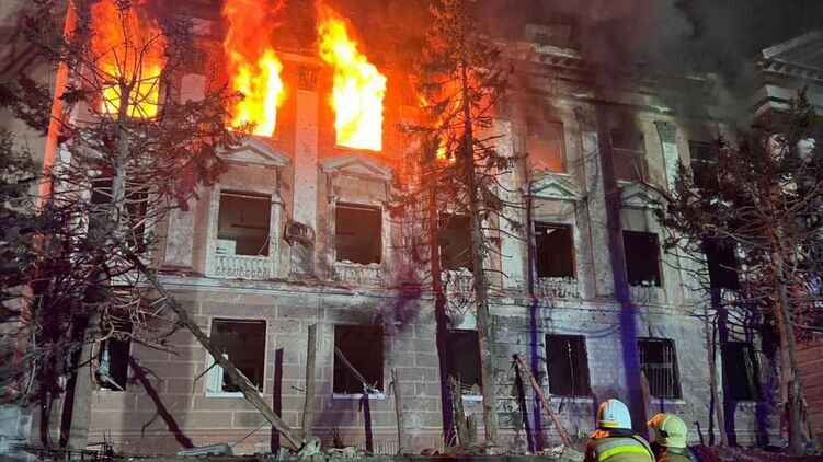 Удар по будівлі у Миколаєві
