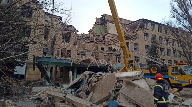 РФ ударила по Селидово в Донецкой области. Фото ГСЧС