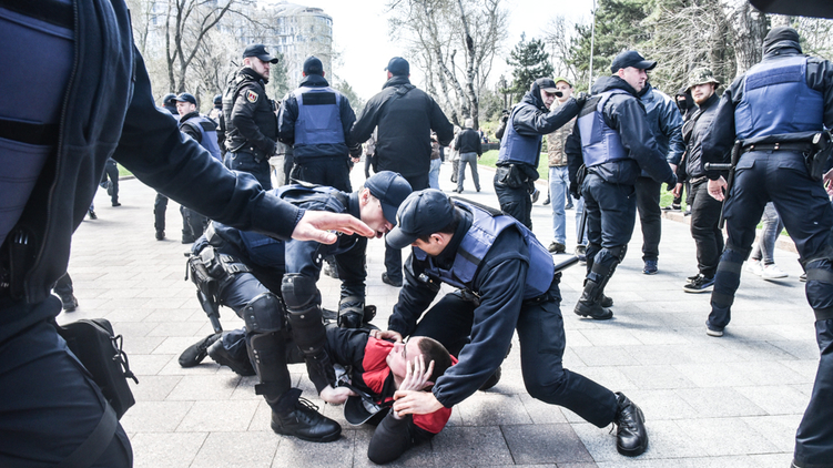 Полиция не допустила кровопролития в Одессе, Страна