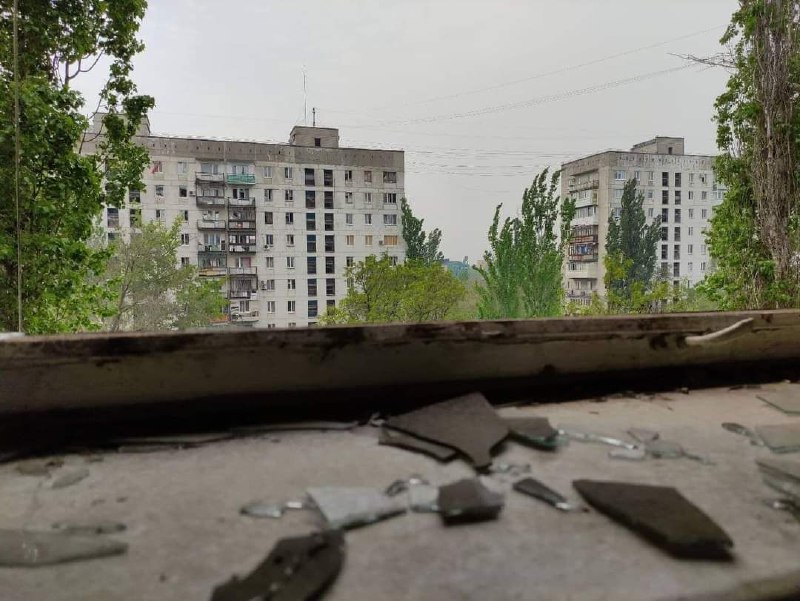 За минувшие сутки российские войска нанесли 15 артиллерийских ударов по Луганской области