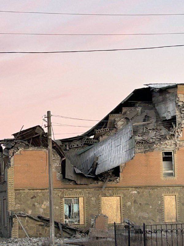 Последствия удара по неподконтрольной Еленовке в Донецкой области