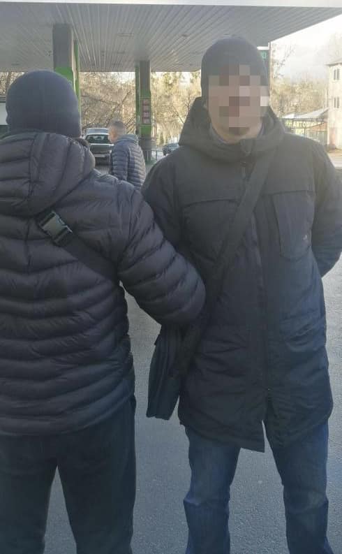 В Киеве преступники грабили людей