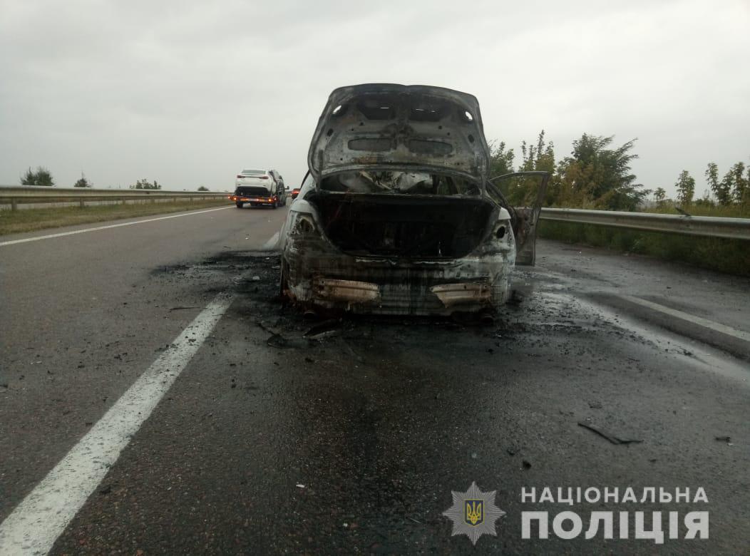 Сгоревшая Тойота