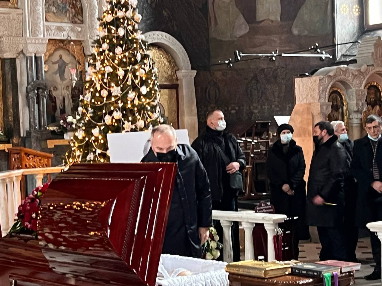 Шуфрич на прощании с Деркачом