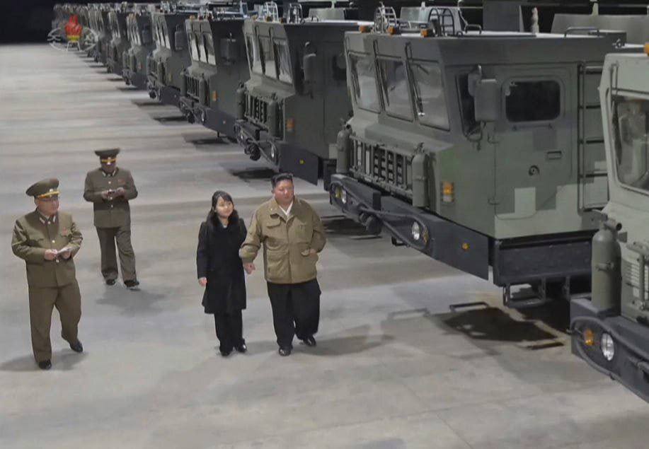 Корейский лидер с дочкой