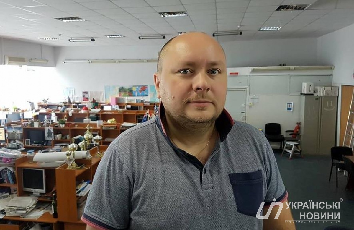 Денис Иваненко осуждает блокировку телеканалов Медведчука