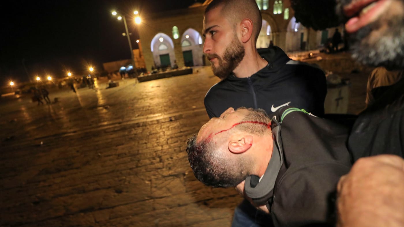 В Иерусалиме пострадали больше 200 человек из-за столкновений. Фото: walla.co.il