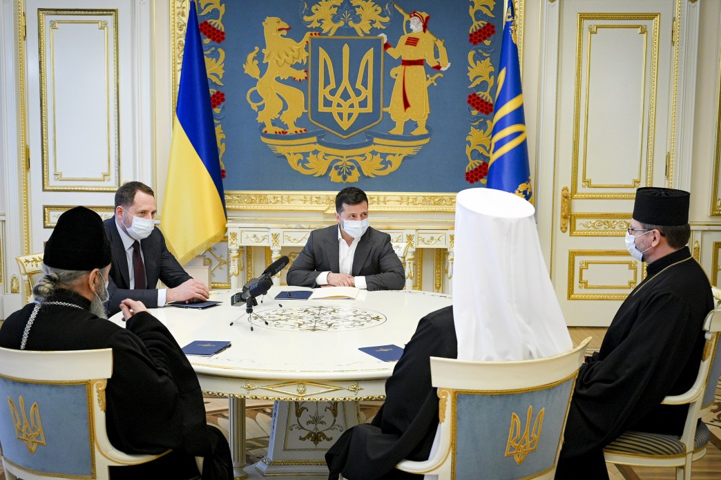 Зеленский, Ермак и представители церквей в Офисе президента. Фото: president.gov.ua