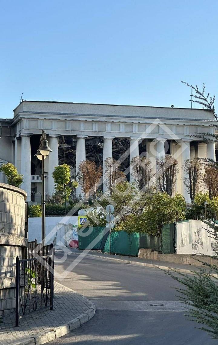 Обстрелянный штаб РФ в Севастополе