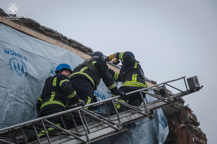 Фото консервации дома в Севидово. Источник ГСЧС Украины