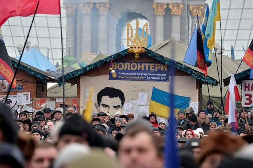 На Майдане помимо палаточных городков были гражданские секторы Евромайдана и гуманитарные центры
Фото: Таисия Стеценко/Корреспондент.net